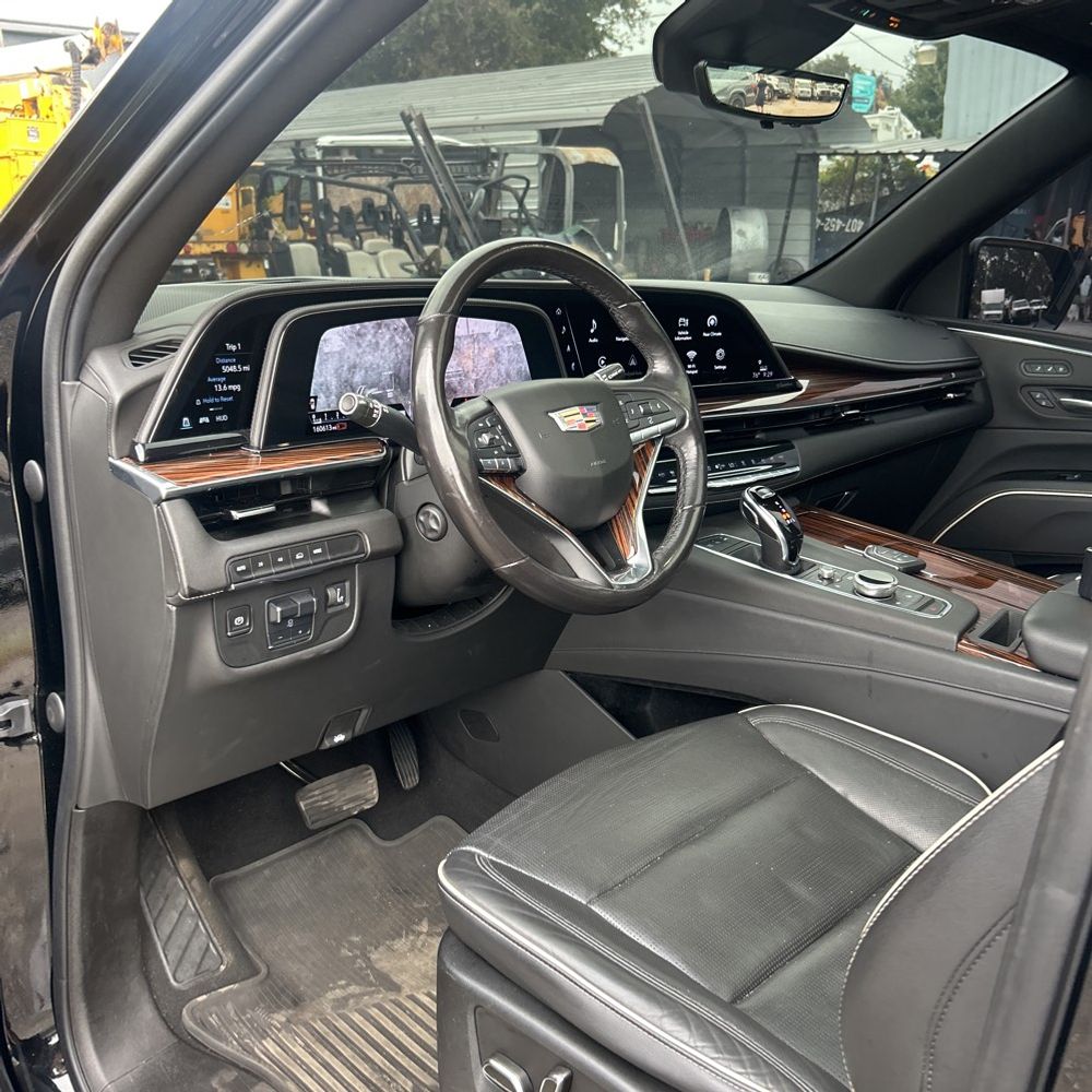 2021 Cadillac Escalade ESV Premium Luxury