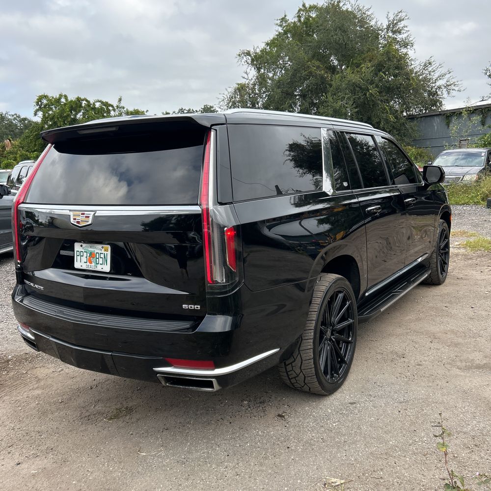 2021 Cadillac Escalade ESV Premium Luxury
