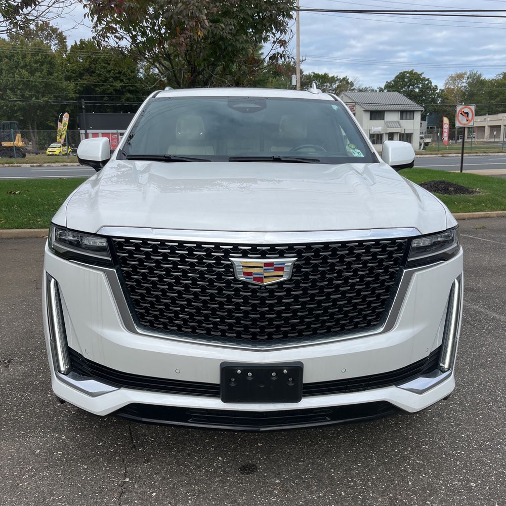 2022 Cadillac Escalade ESV Premium Luxury