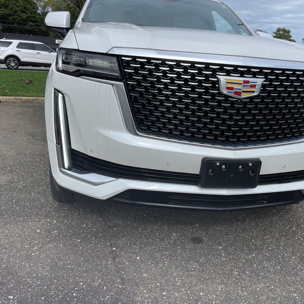 2022 Cadillac Escalade ESV Premium Luxury