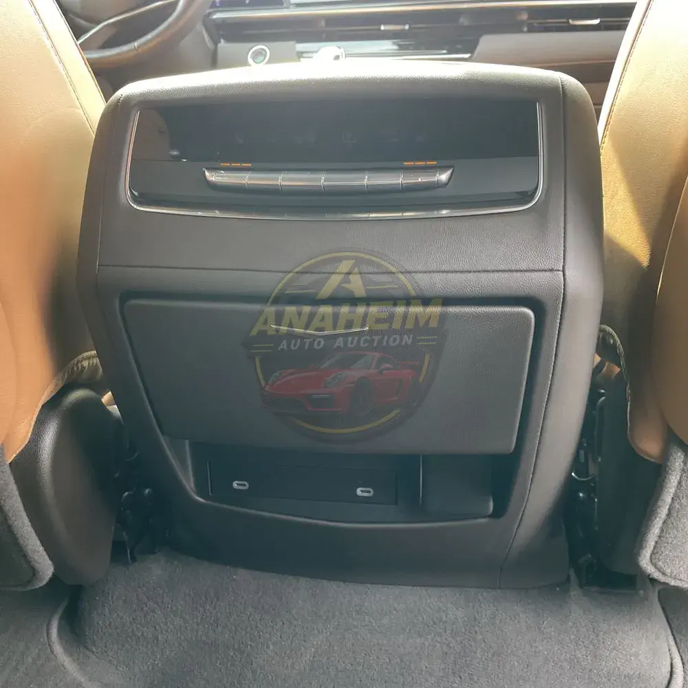2022 Cadillac Escalade ESV Premium Luxury