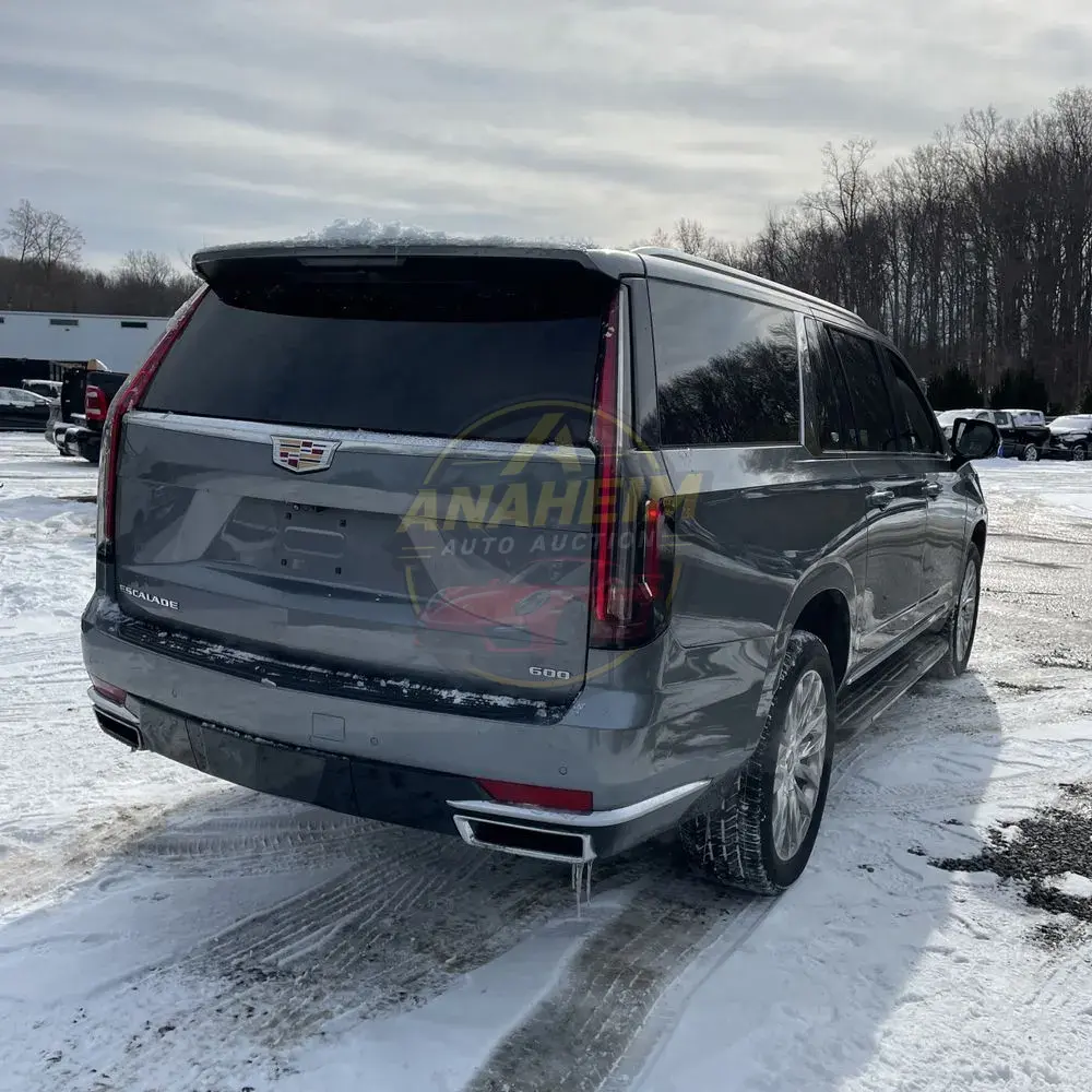 2022 Cadillac Escalade ESV Premium Luxury