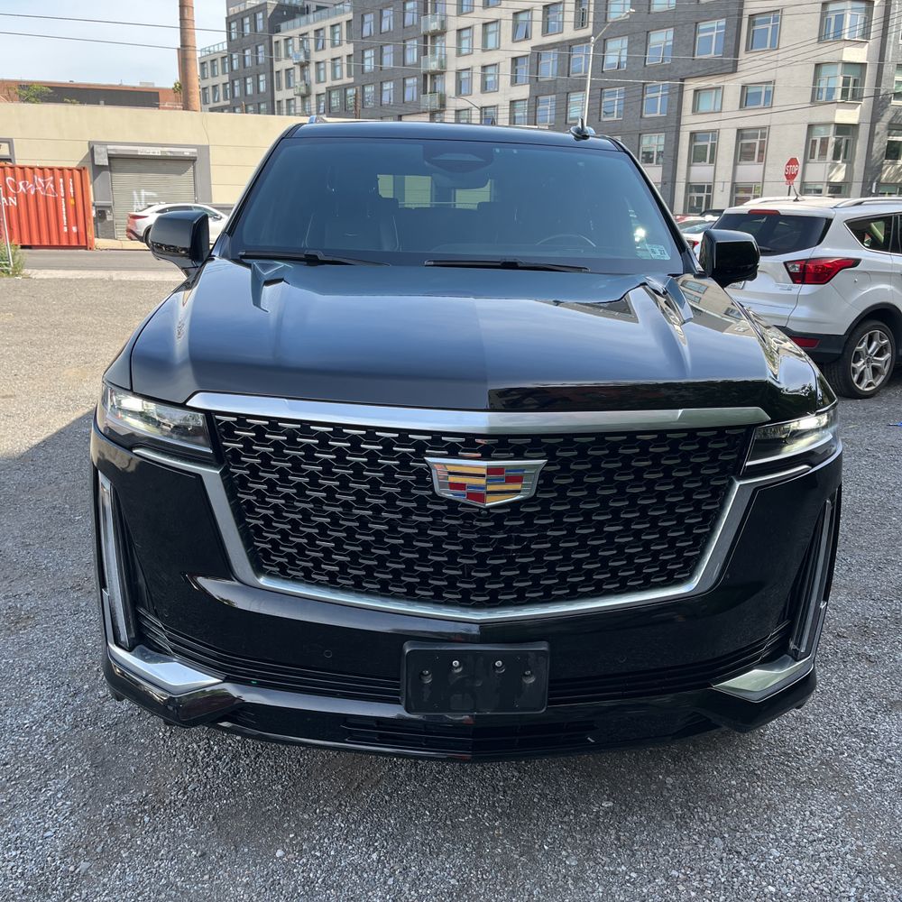 2022 Cadillac Escalade ESV Premium Luxury