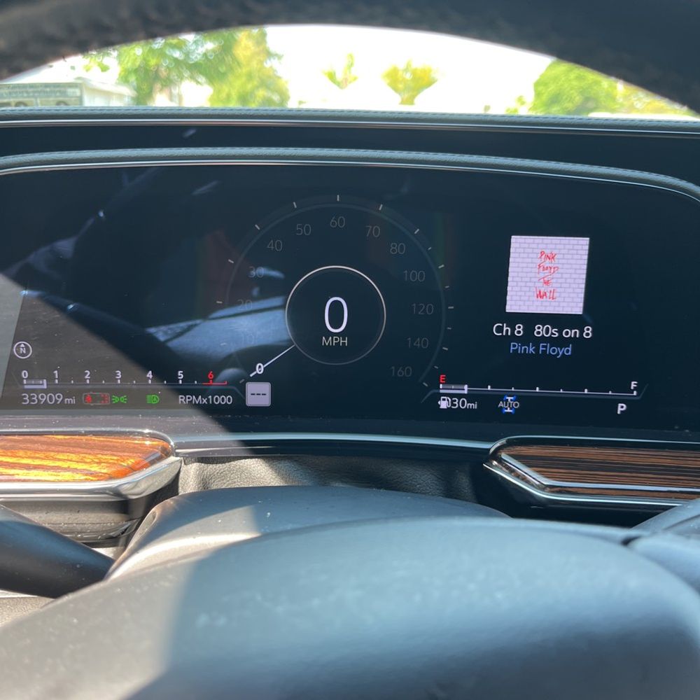 2022 Cadillac Escalade ESV Premium Luxury