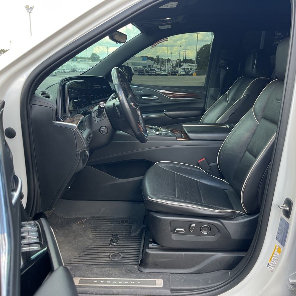 2021 Cadillac Escalade ESV Premium Luxury