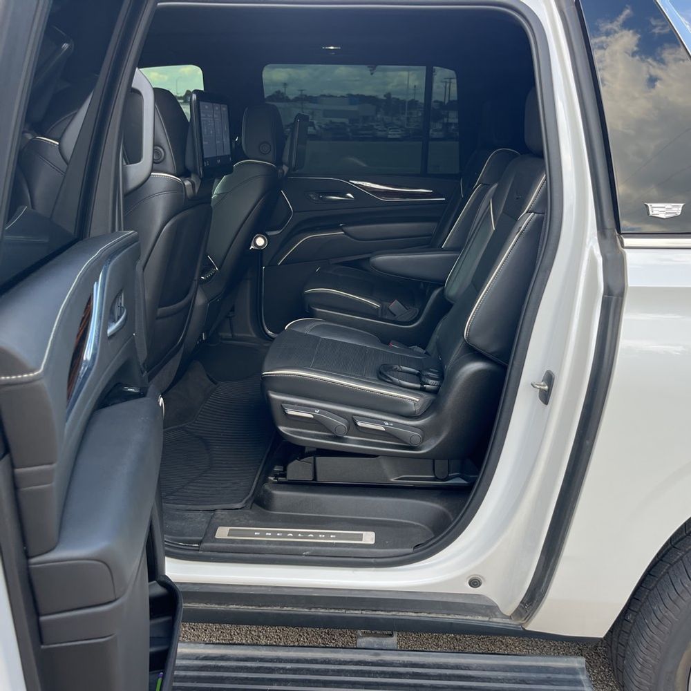 2021 Cadillac Escalade ESV Premium Luxury