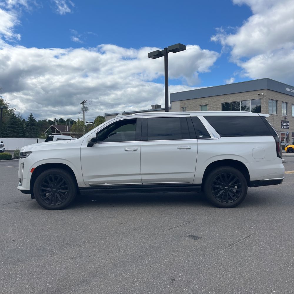 2021 Cadillac Escalade ESV Premium Luxury