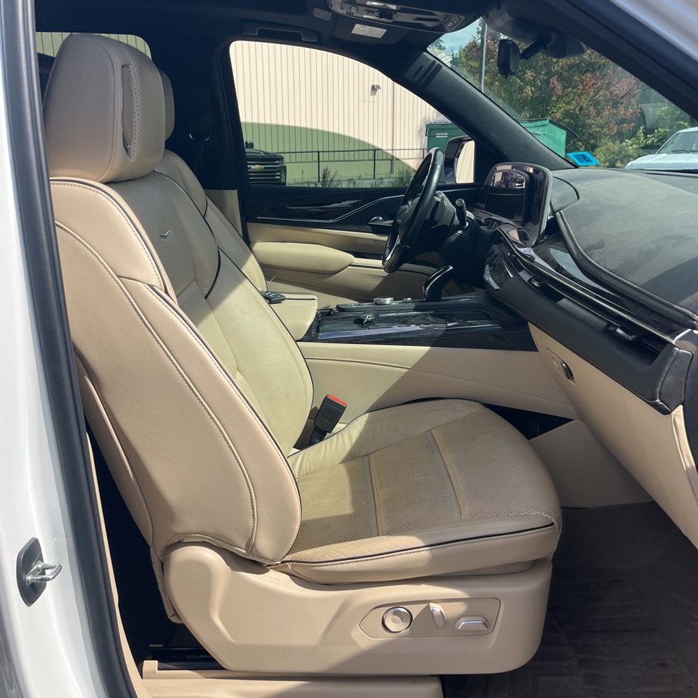2021 Cadillac Escalade ESV Premium Luxury