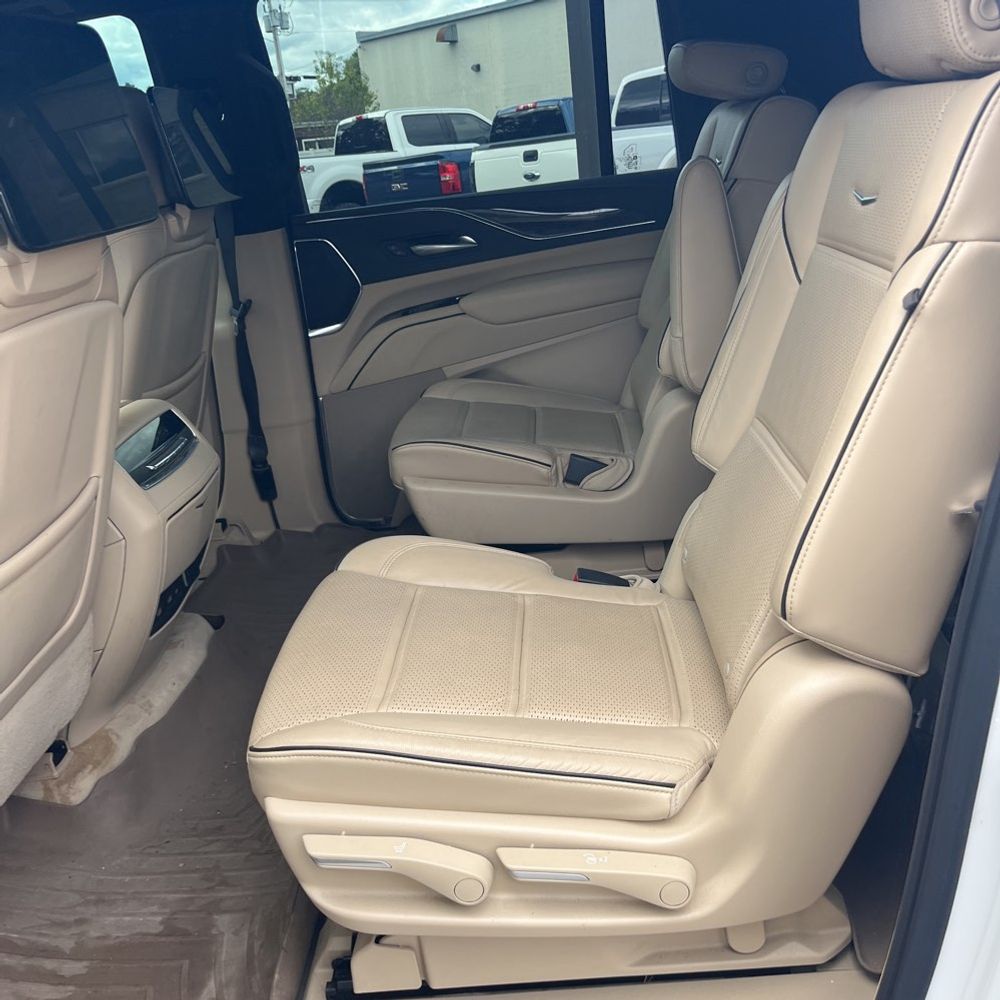 2021 Cadillac Escalade ESV Premium Luxury