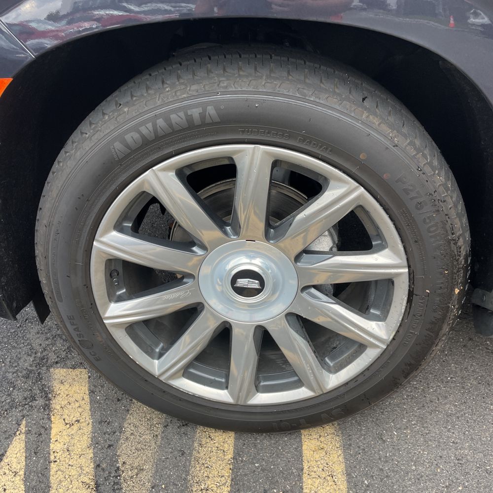 2023 Cadillac Escalade ESV Premium Luxury Platinum