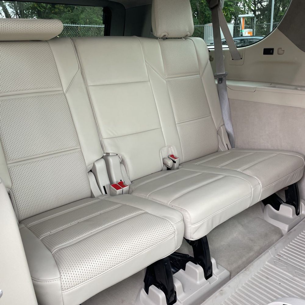 2023 Cadillac Escalade ESV Premium Luxury Platinum