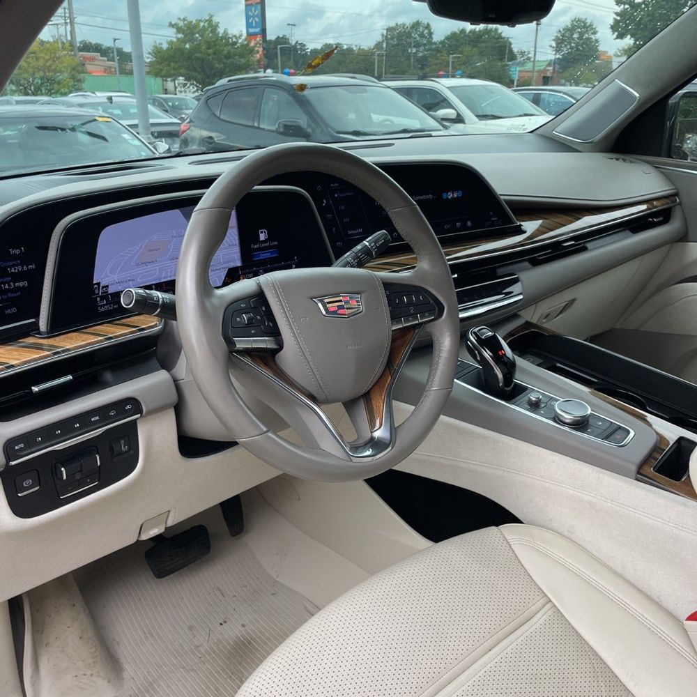 2023 Cadillac Escalade ESV Premium Luxury Platinum