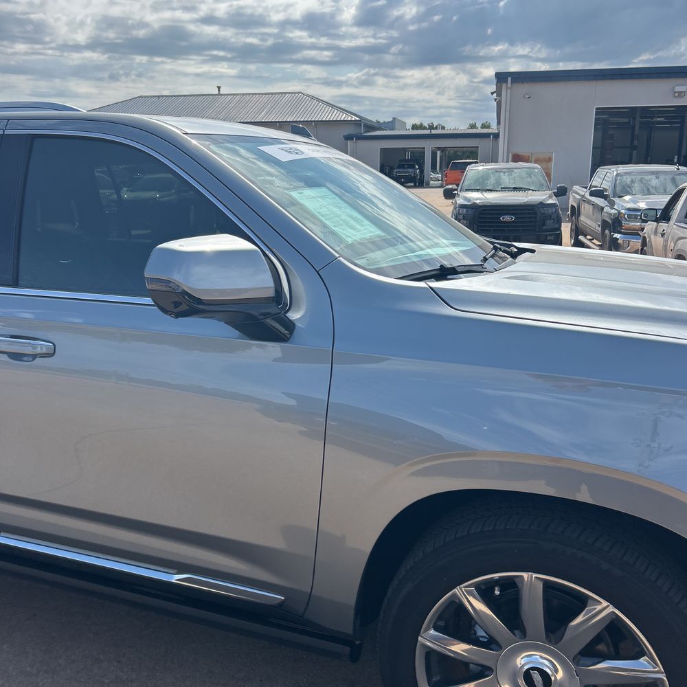 2024 Cadillac Escalade ESV Premium Luxury Platinum