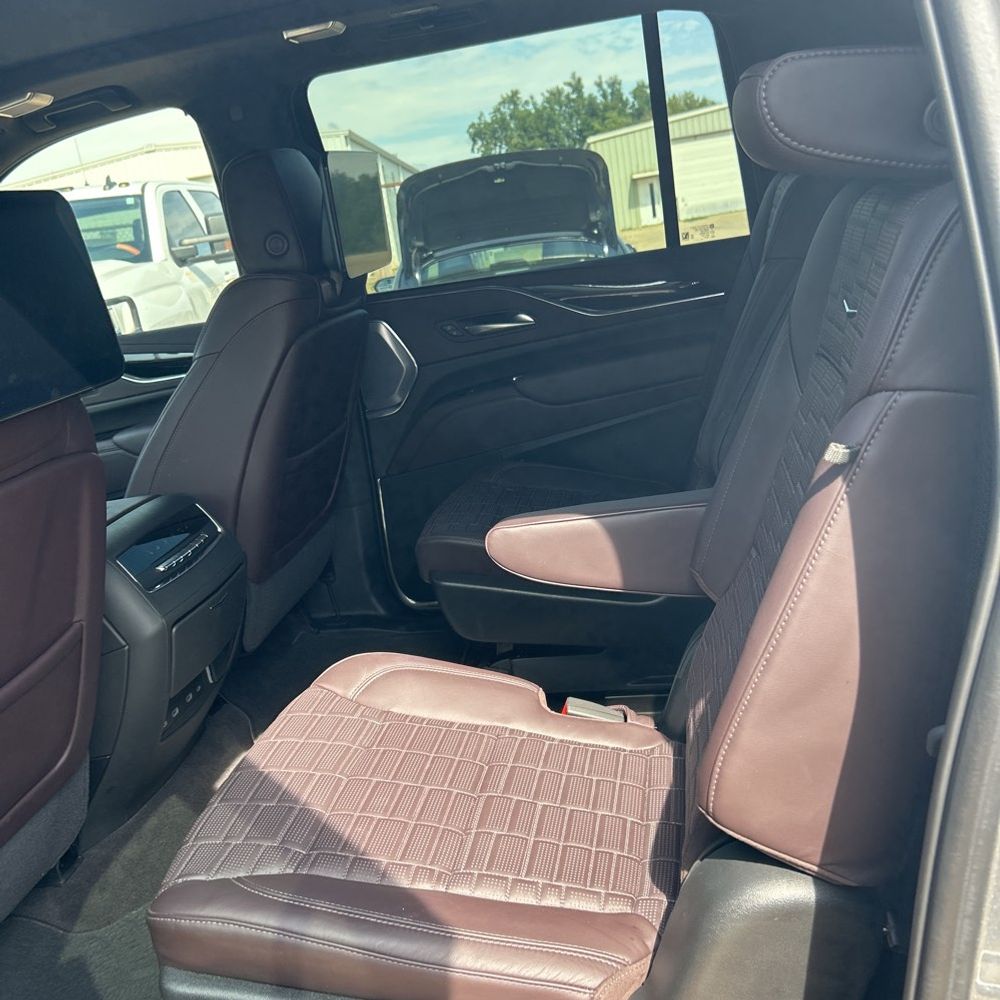 2024 Cadillac Escalade ESV Premium Luxury Platinum