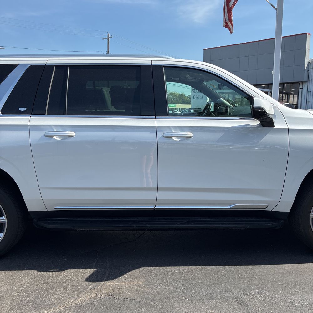 2023 Cadillac Escalade ESV Premium Luxury Platinum