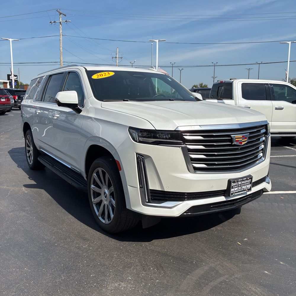 2023 Cadillac Escalade ESV Premium Luxury Platinum
