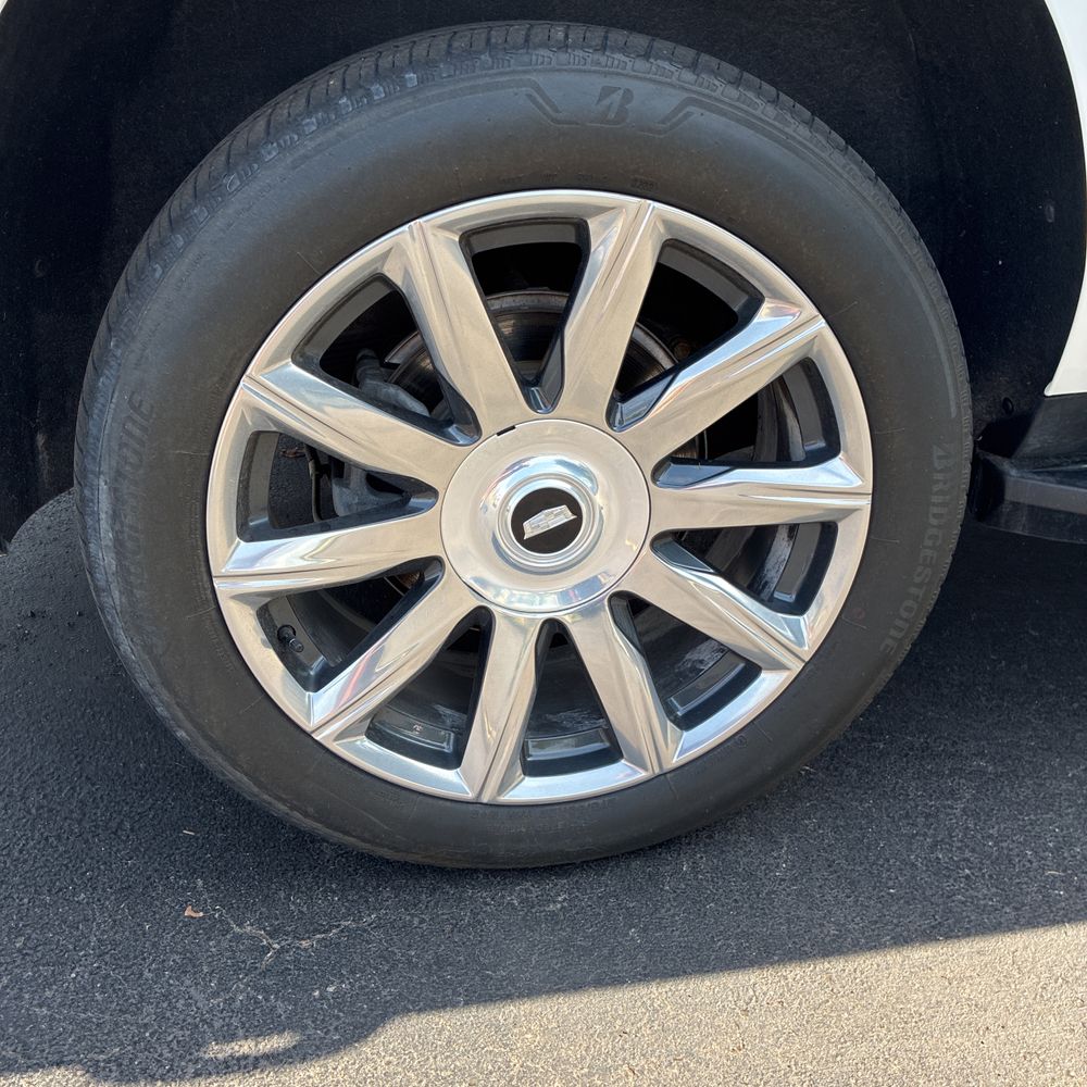 2023 Cadillac Escalade ESV Premium Luxury Platinum