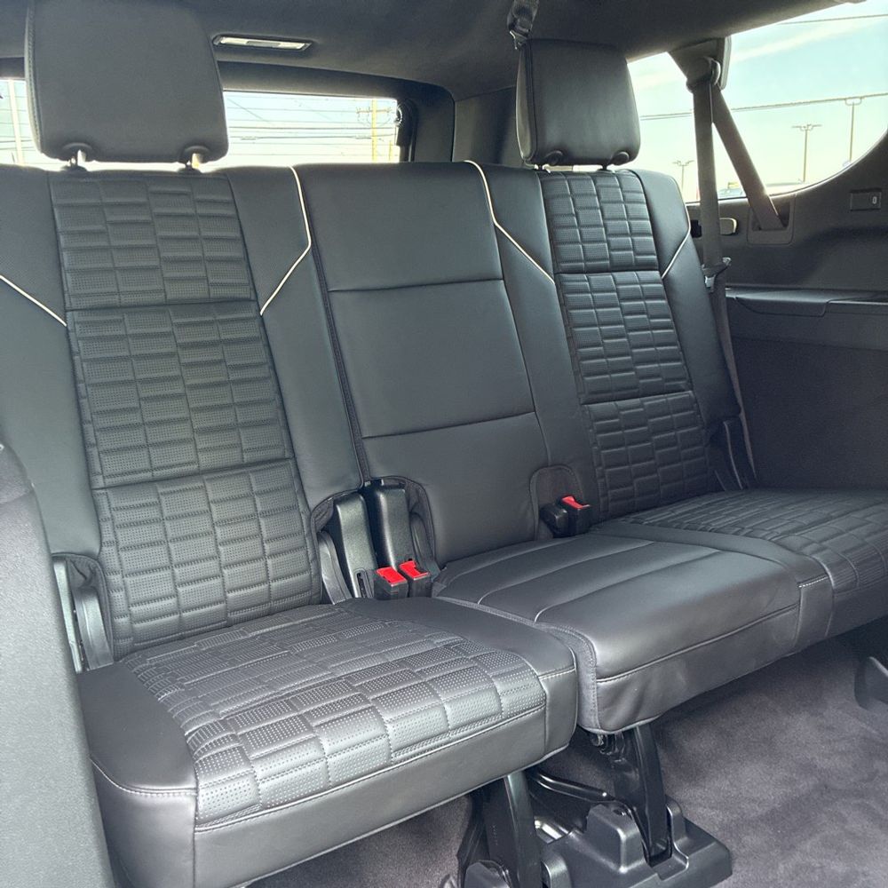 2023 Cadillac Escalade ESV Premium Luxury Platinum