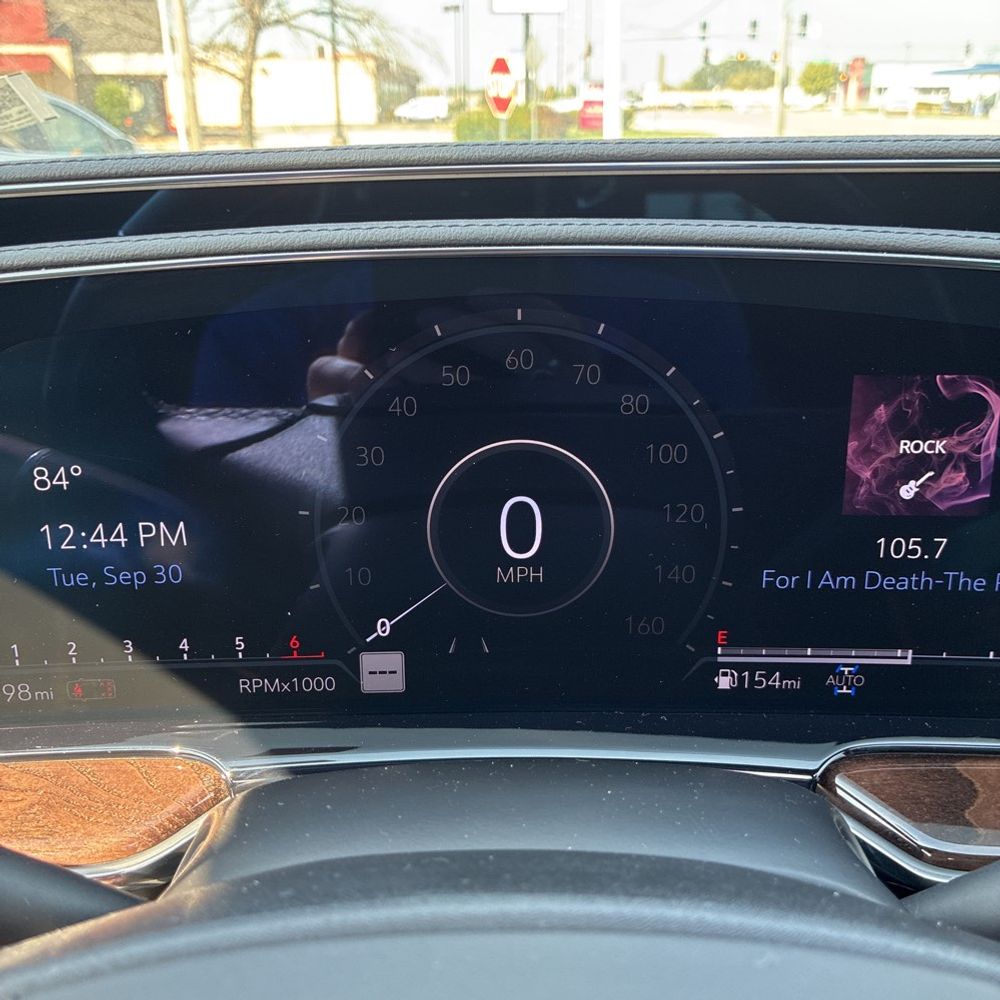 2023 Cadillac Escalade ESV Premium Luxury Platinum