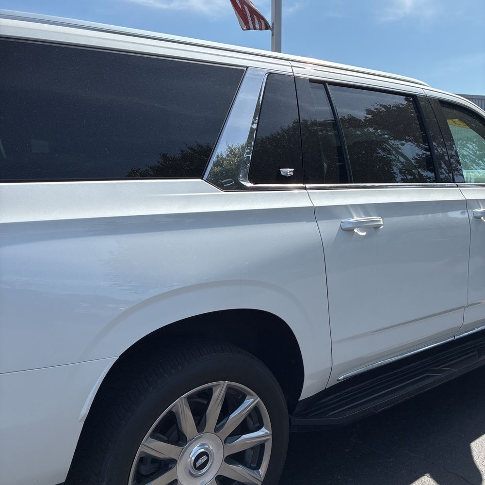 2023 Cadillac Escalade ESV Premium Luxury Platinum