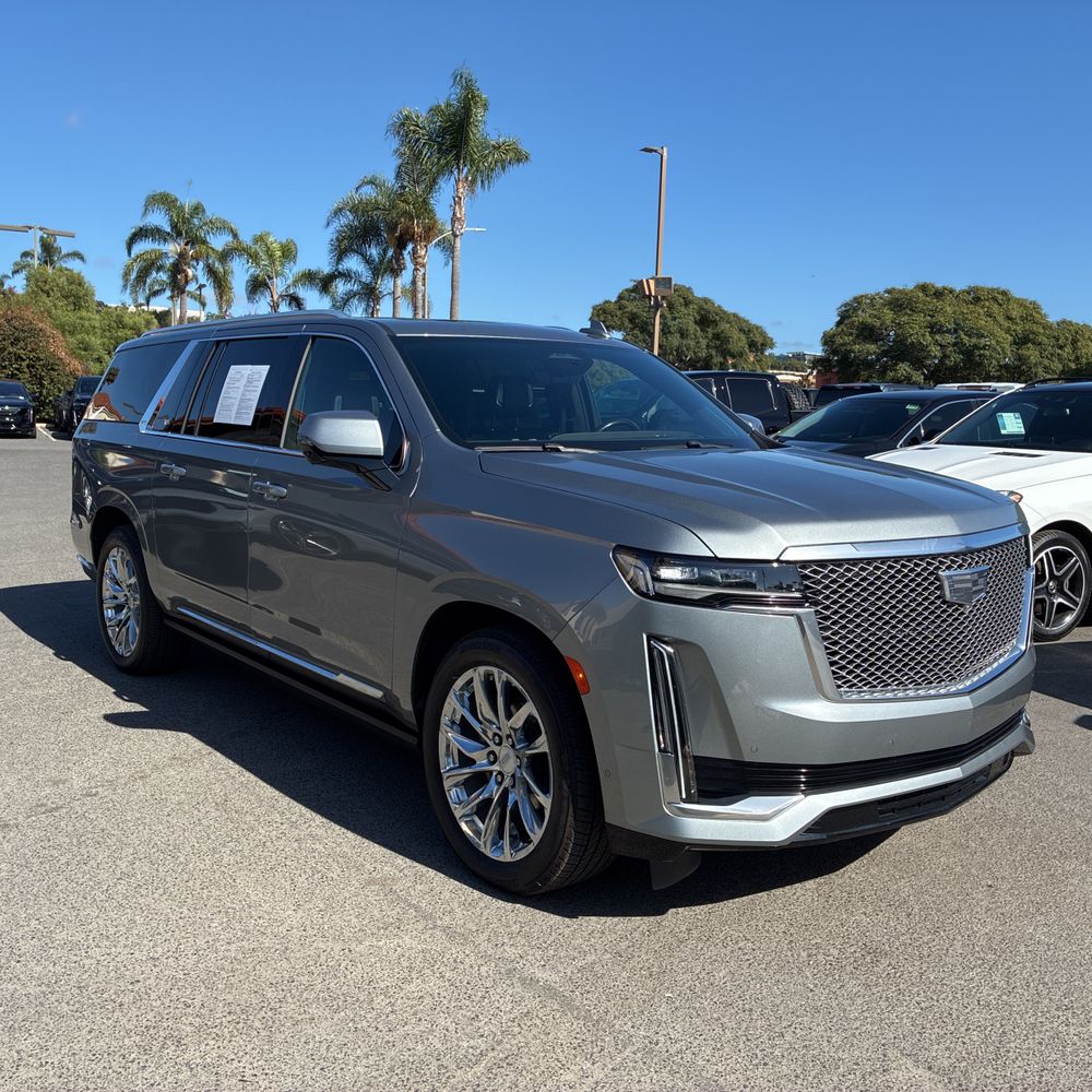 2023 Cadillac Escalade ESV Premium Luxury Platinum