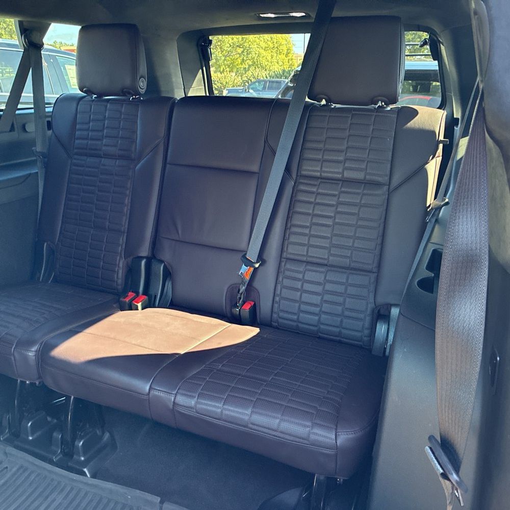 2023 Cadillac Escalade ESV Premium Luxury Platinum
