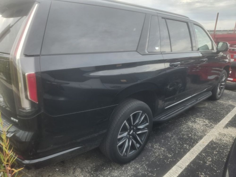 2023 Cadillac Escalade ESV 4WD Sport