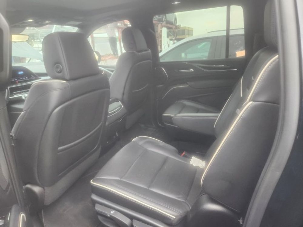 2023 Cadillac Escalade ESV 4WD Sport