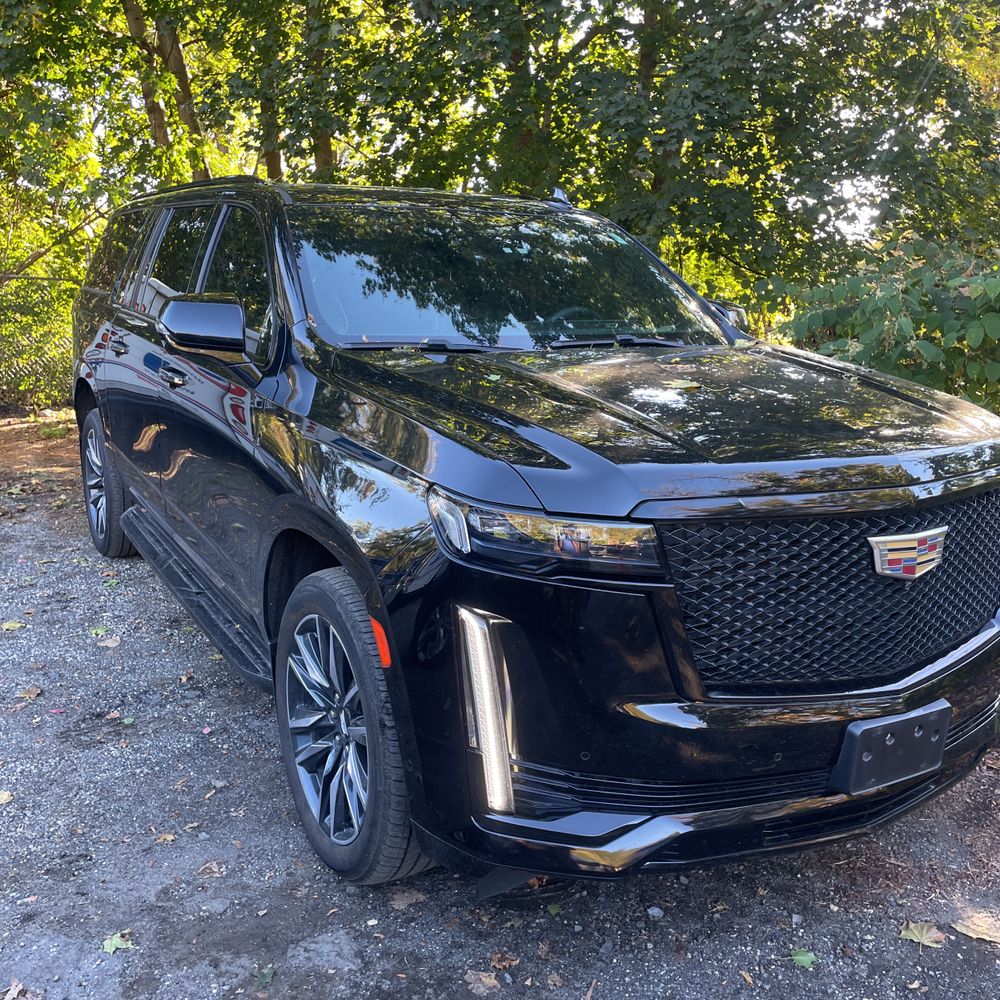 2022 Cadillac Escalade ESV Sport