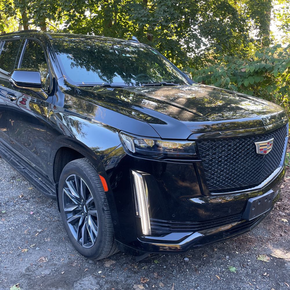 2022 Cadillac Escalade ESV Sport