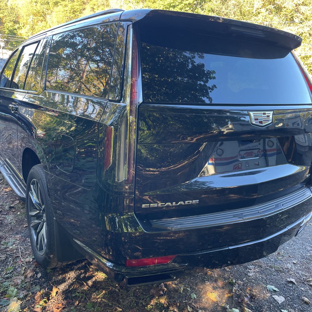 2022 Cadillac Escalade ESV Sport