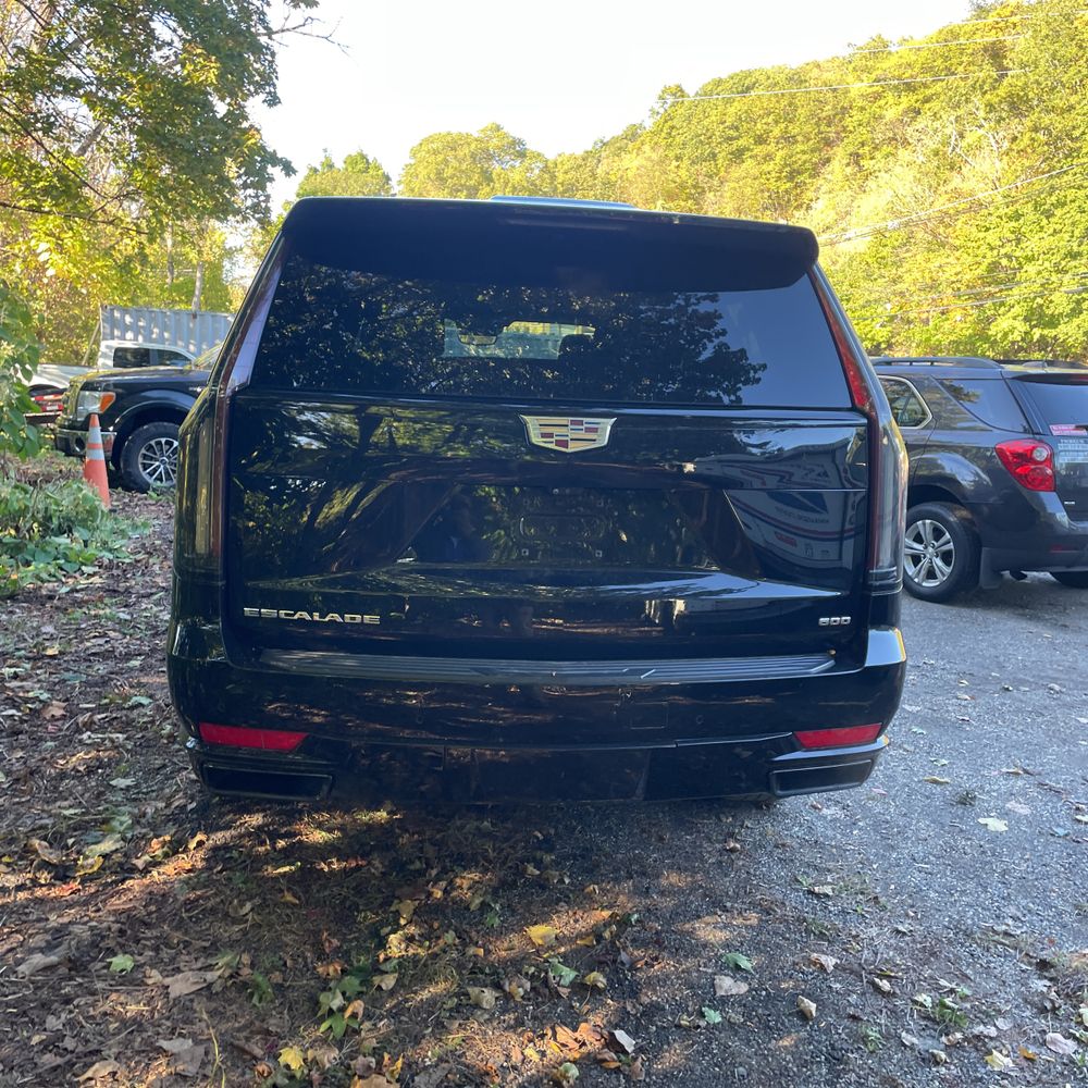 2022 Cadillac Escalade ESV Sport