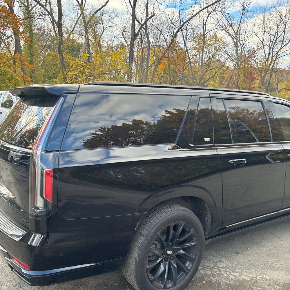 2022 Cadillac Escalade ESV Sport