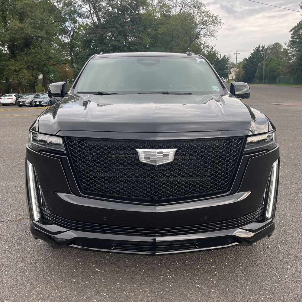 2024 Cadillac Escalade ESV Sport