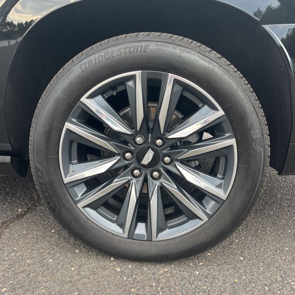 2024 Cadillac Escalade ESV Sport