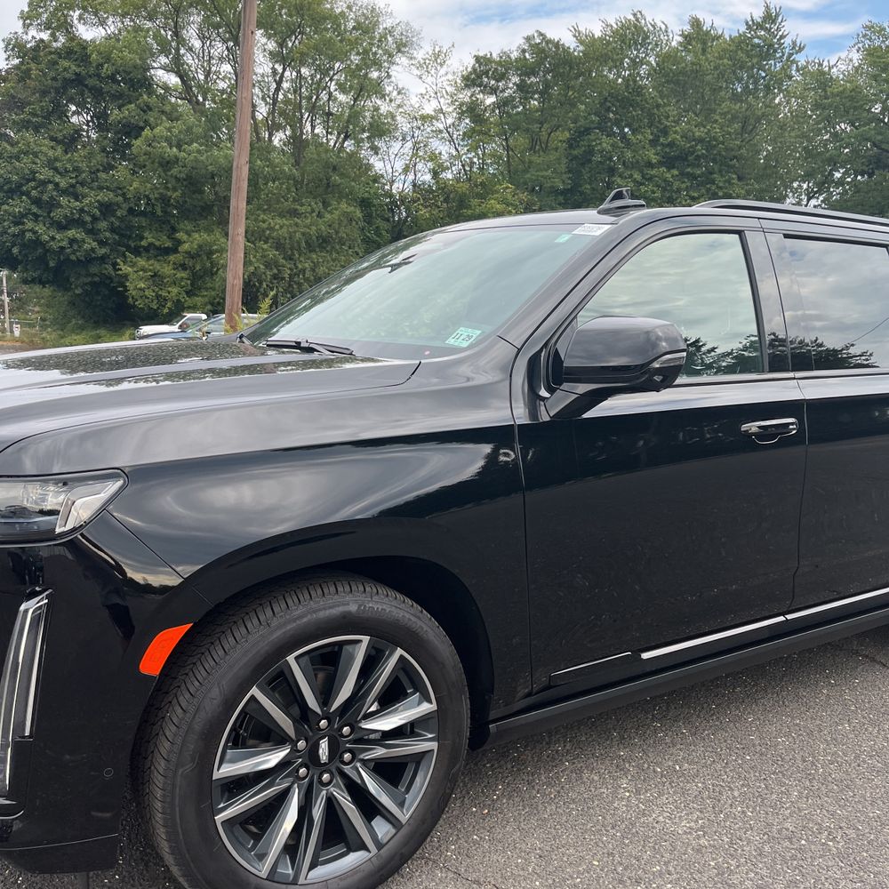 2024 Cadillac Escalade ESV Sport