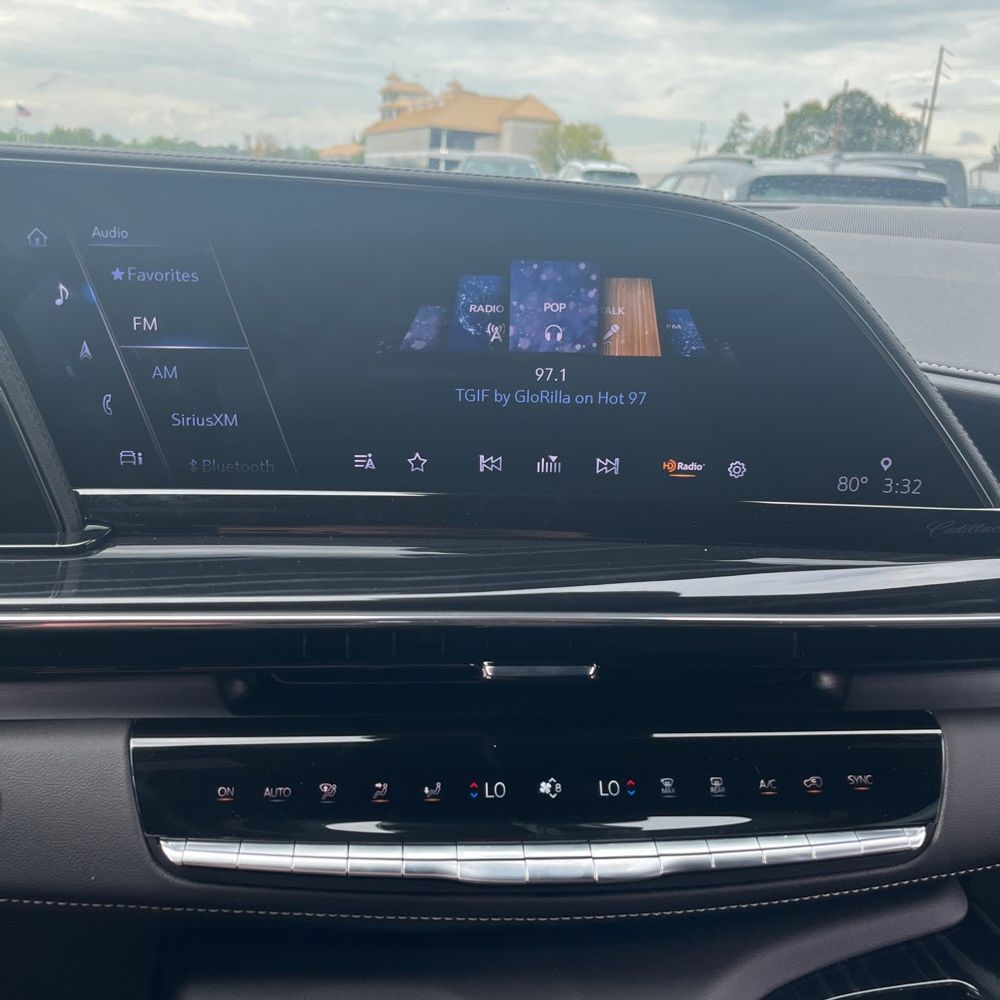 2024 Cadillac Escalade ESV Sport