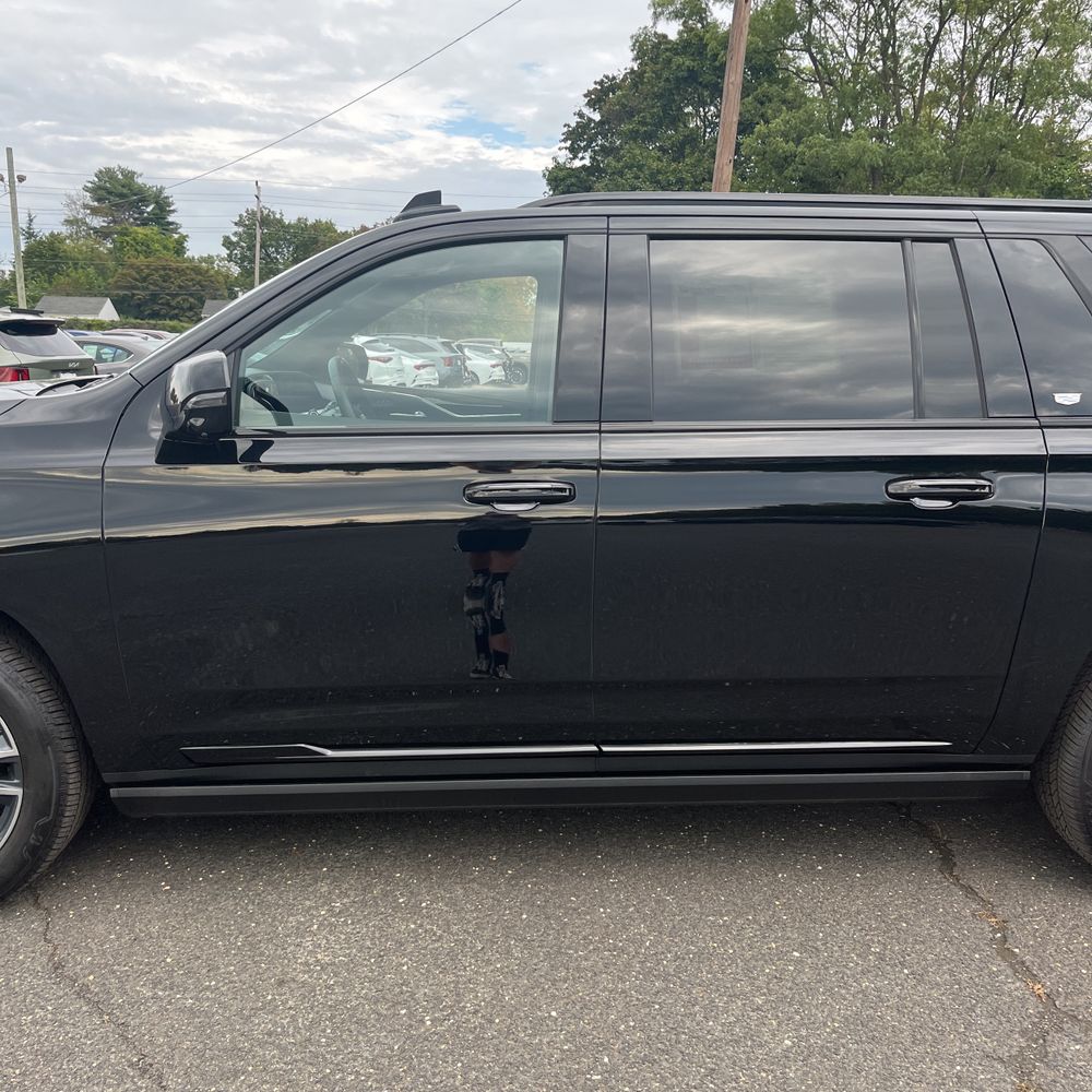 2024 Cadillac Escalade ESV Sport