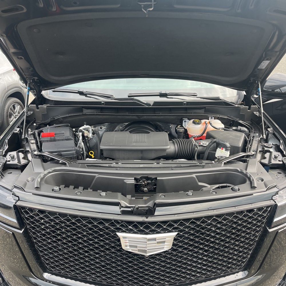 2024 Cadillac Escalade ESV Sport