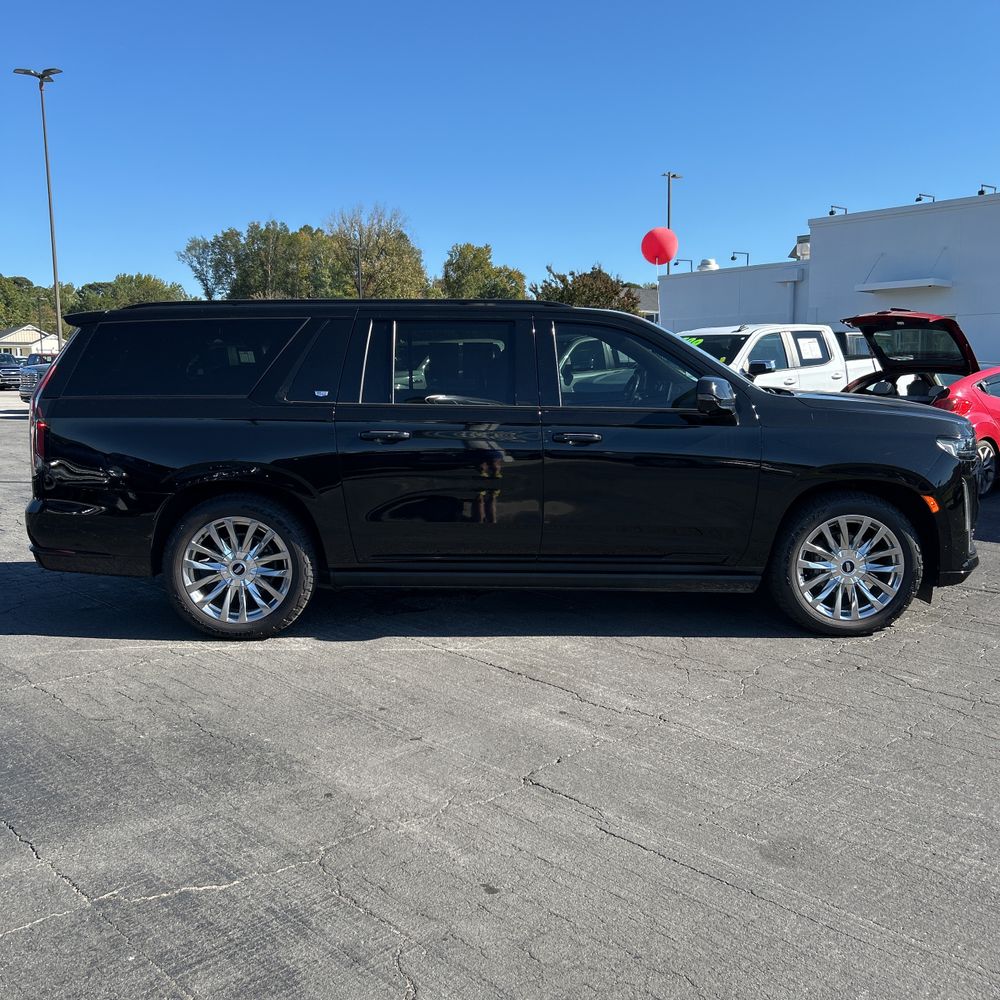 2021 Cadillac Escalade ESV Sport