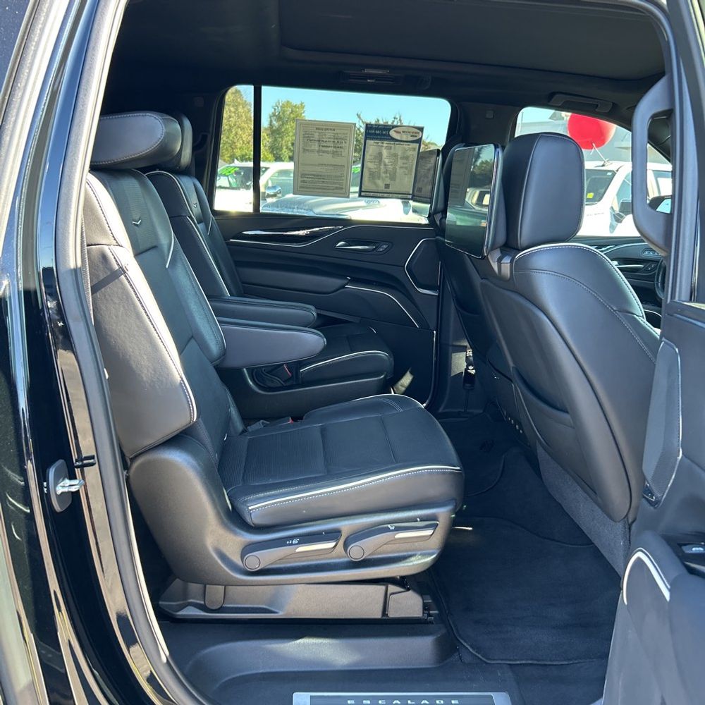 2021 Cadillac Escalade ESV Sport