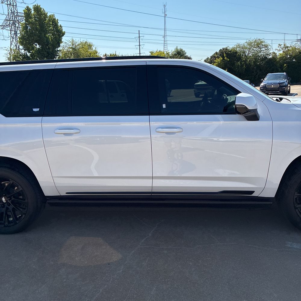 2023 Cadillac Escalade ESV Sport Platinum