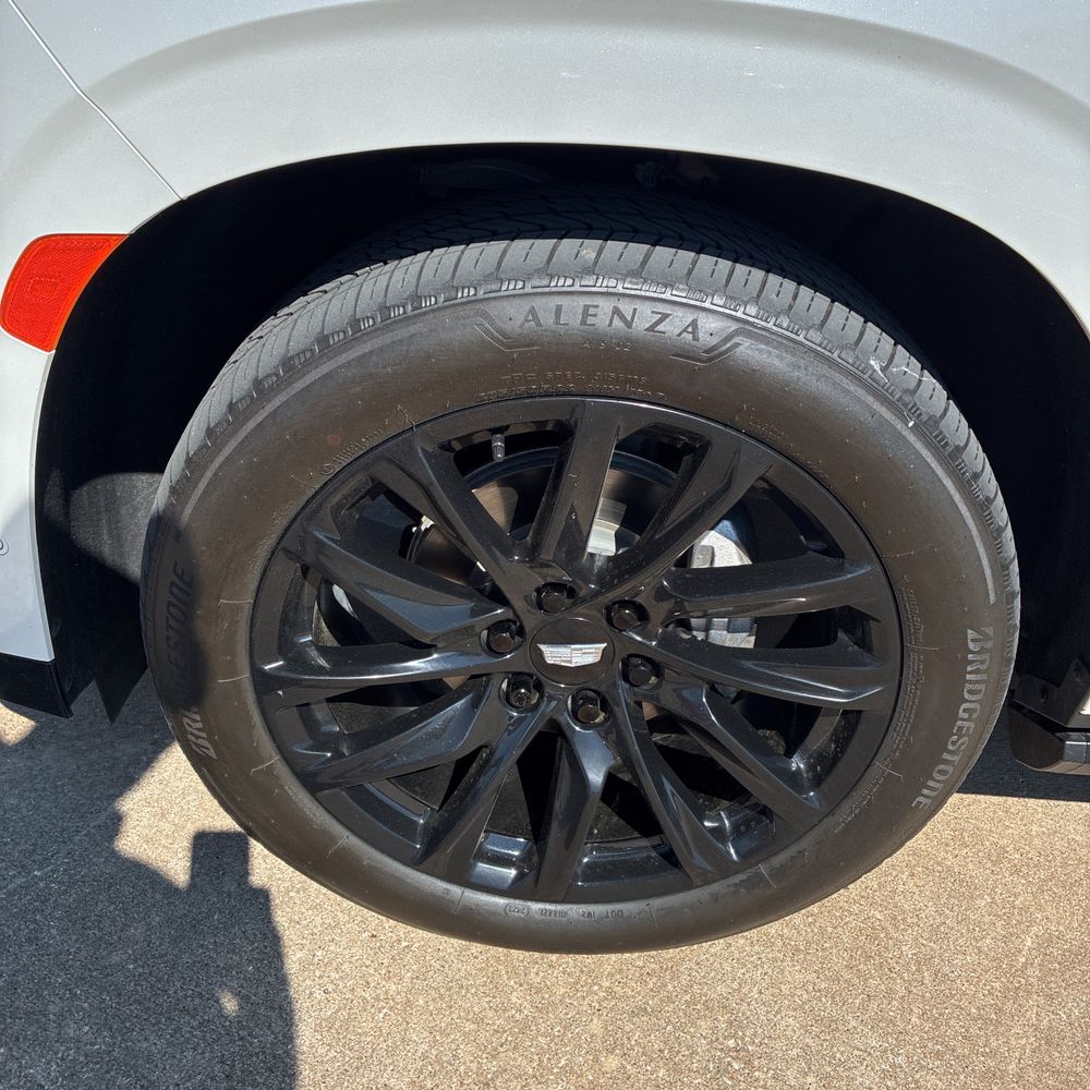 2023 Cadillac Escalade ESV Sport Platinum