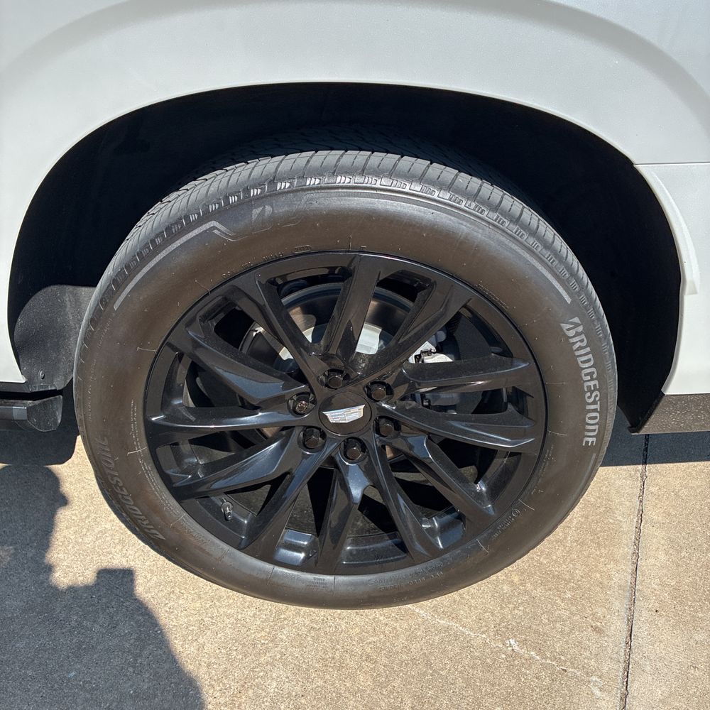 2023 Cadillac Escalade ESV Sport Platinum