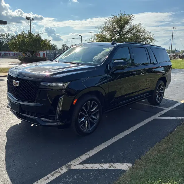 2022 Cadillac Escalade ESV Sport Platinum