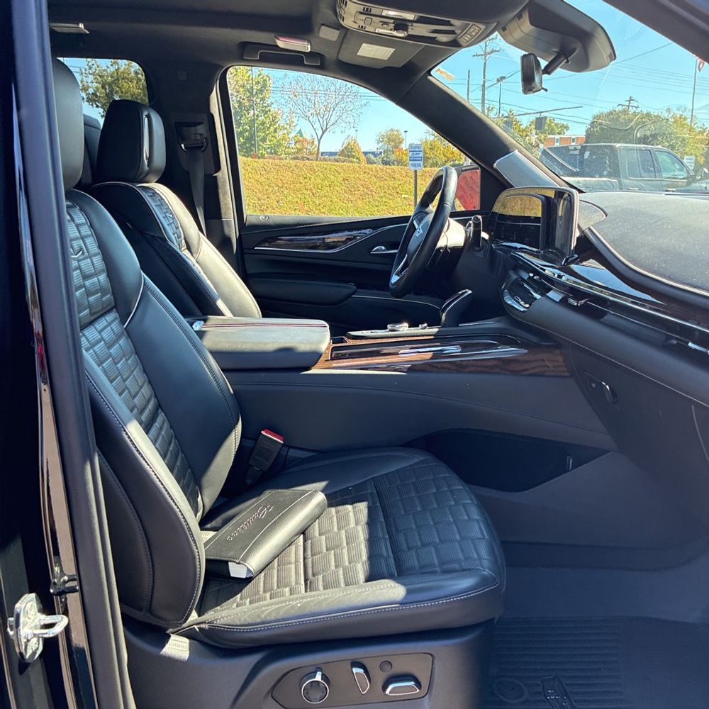 2021 Cadillac Escalade ESV Sport Platinum