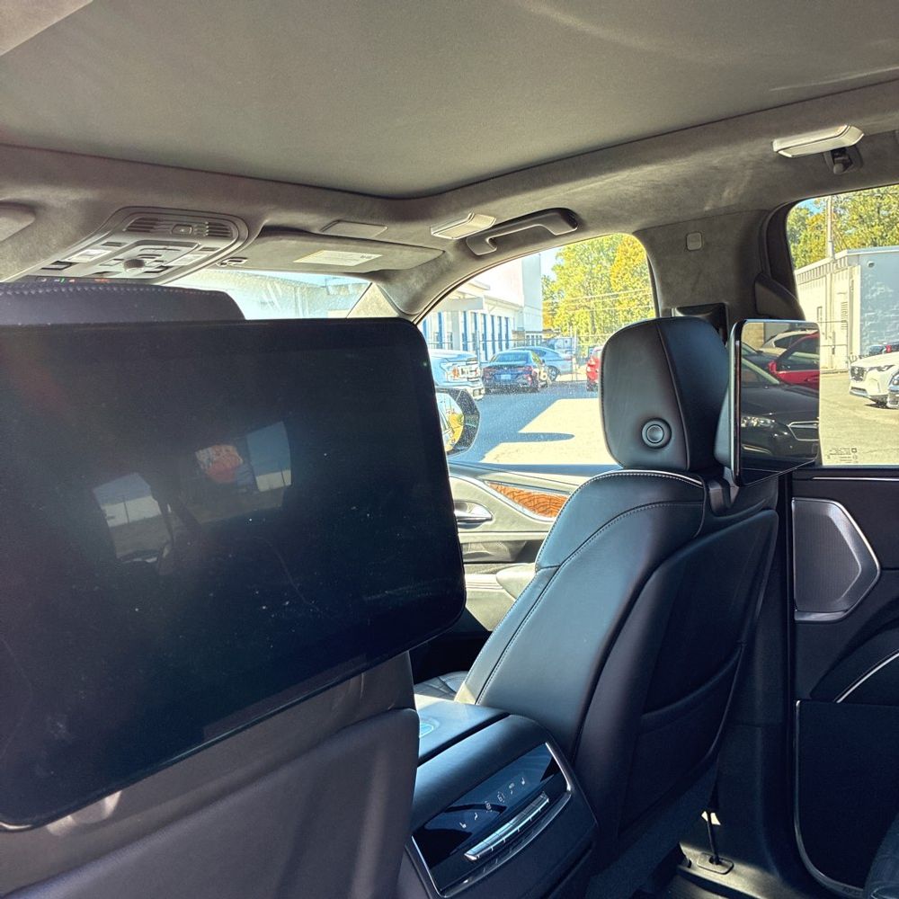 2021 Cadillac Escalade ESV Sport Platinum