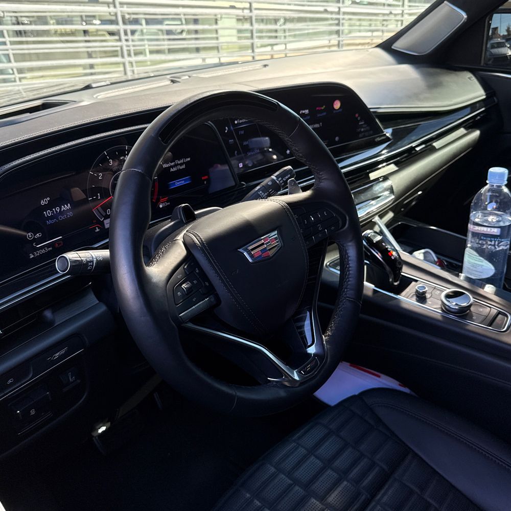 2024 Cadillac Escalade-V ESV Base