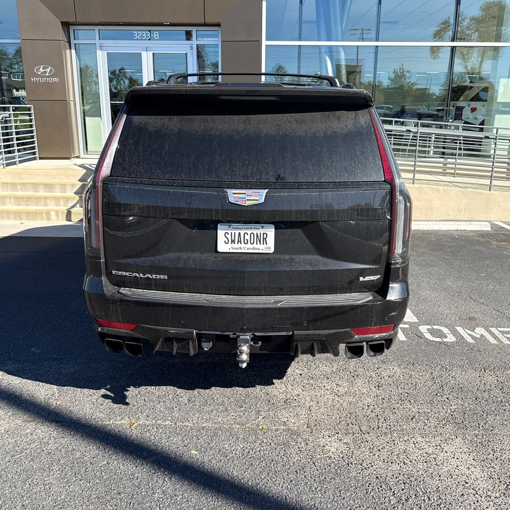 2024 Cadillac Escalade-V ESV Base