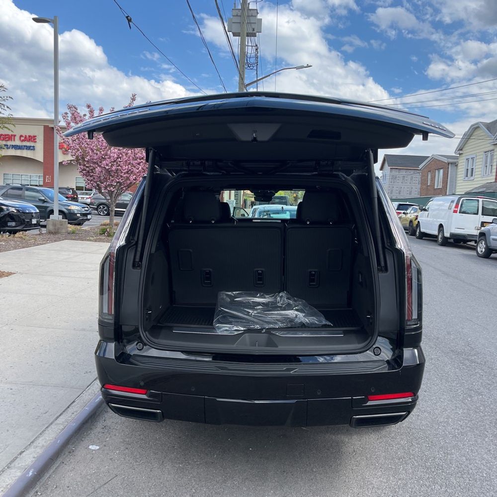 2026 Cadillac Escalade Sport